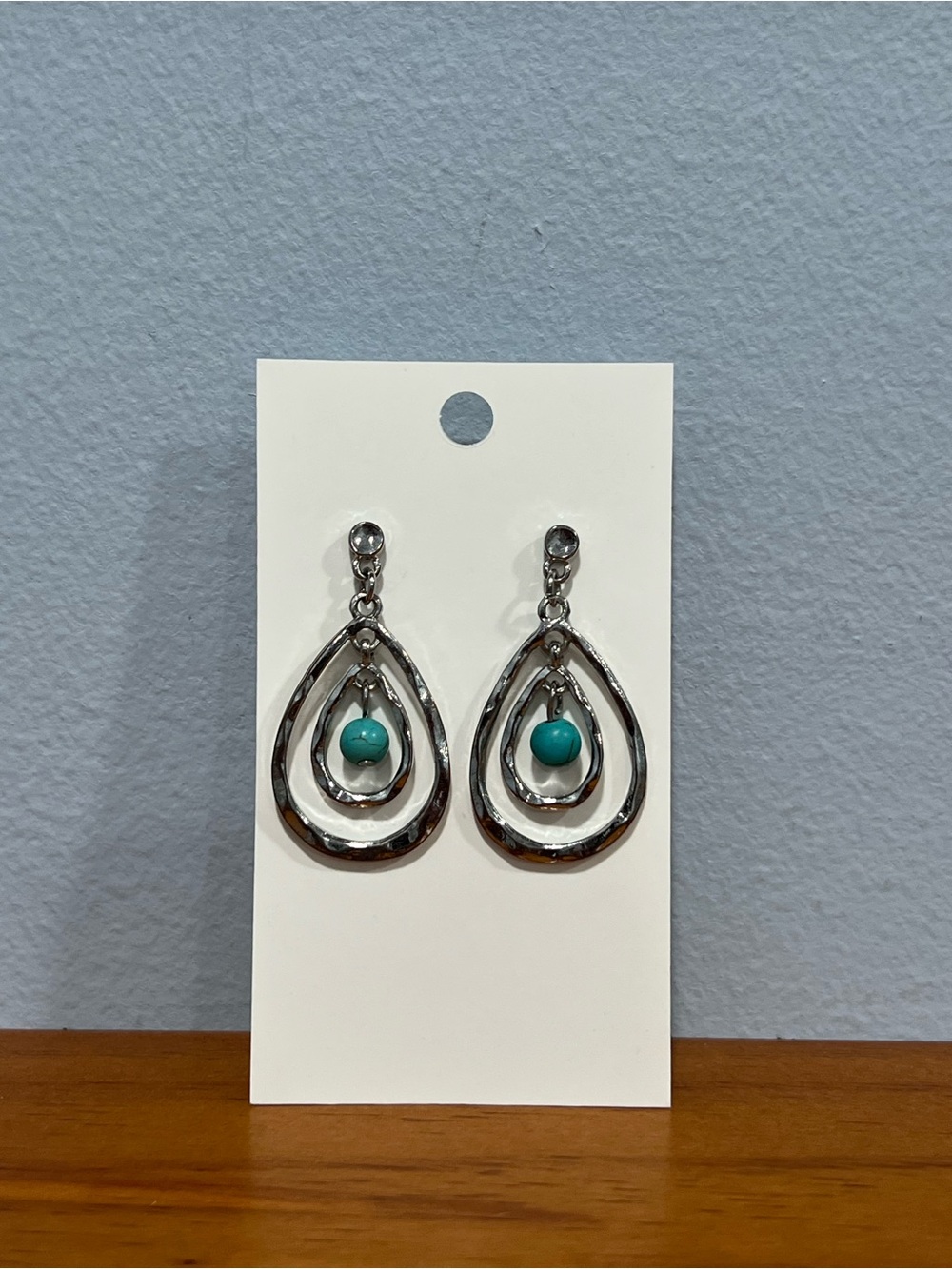 Silver Tone Double Tear Drop Open Frame Turqoise Hammered Metal Earring PreLoved